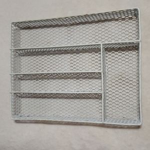 ** FINAL CLEARANCE** Flatware Organizer